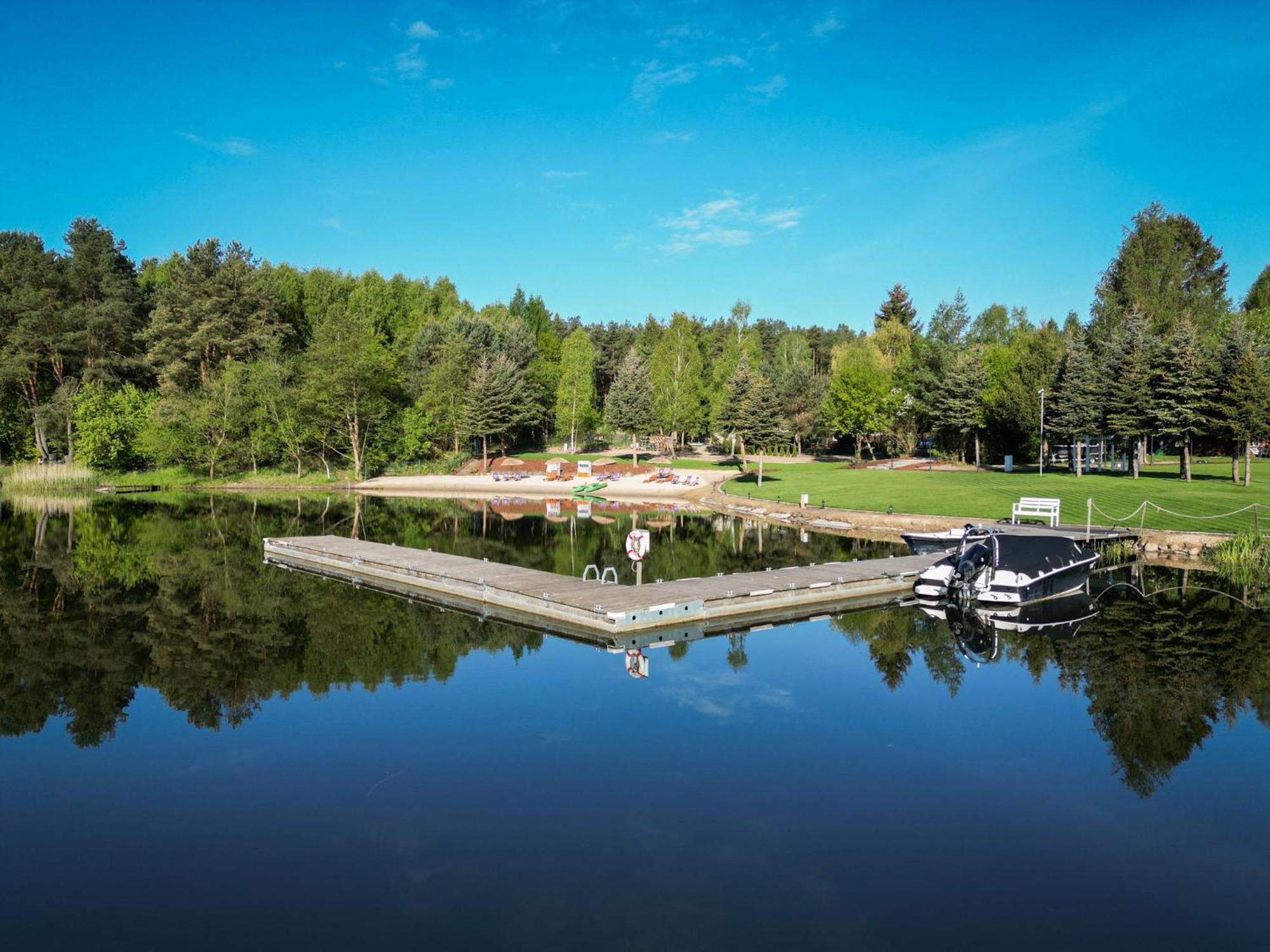 Rybakowka Houseboats Na Wodzie * Sokole-Kuznica